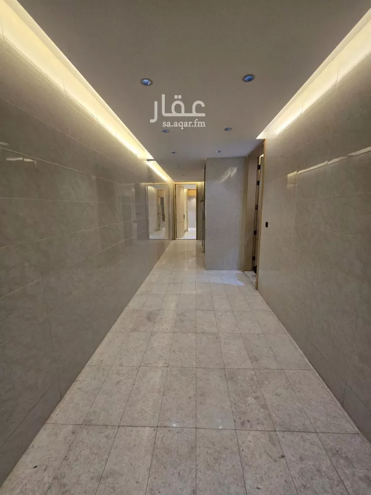 Floor for Sale in Taif Jubrah 9