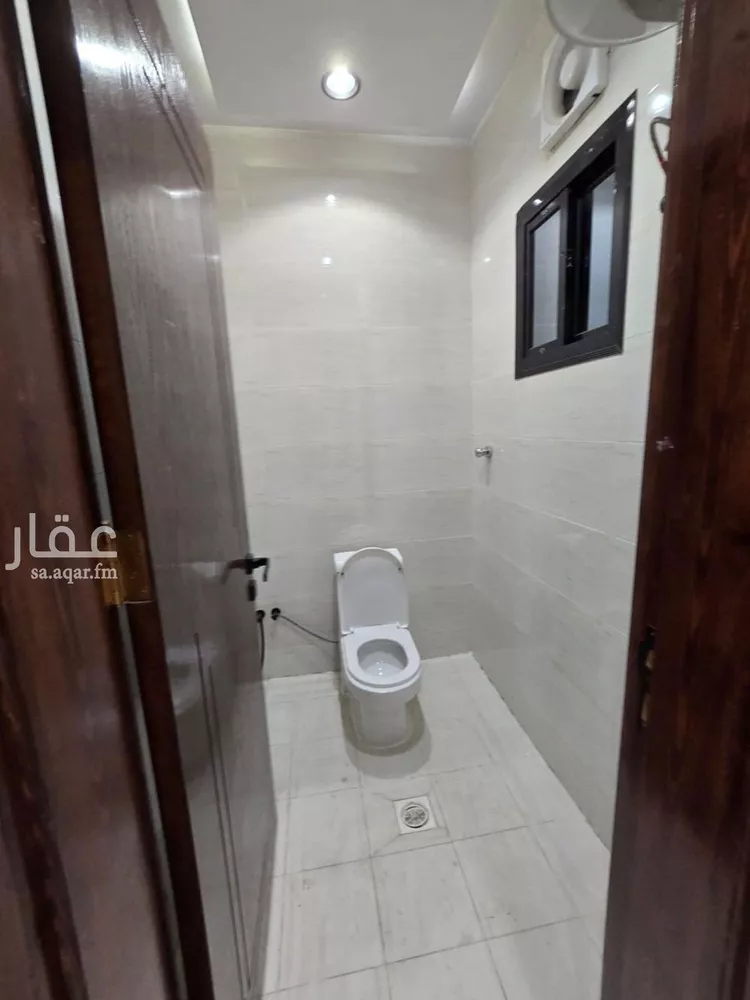 فيلا للبيع في شارع الجامع الاموي, حي الواسط, مدينة الطائف, منطقة مكة المكرمة 7