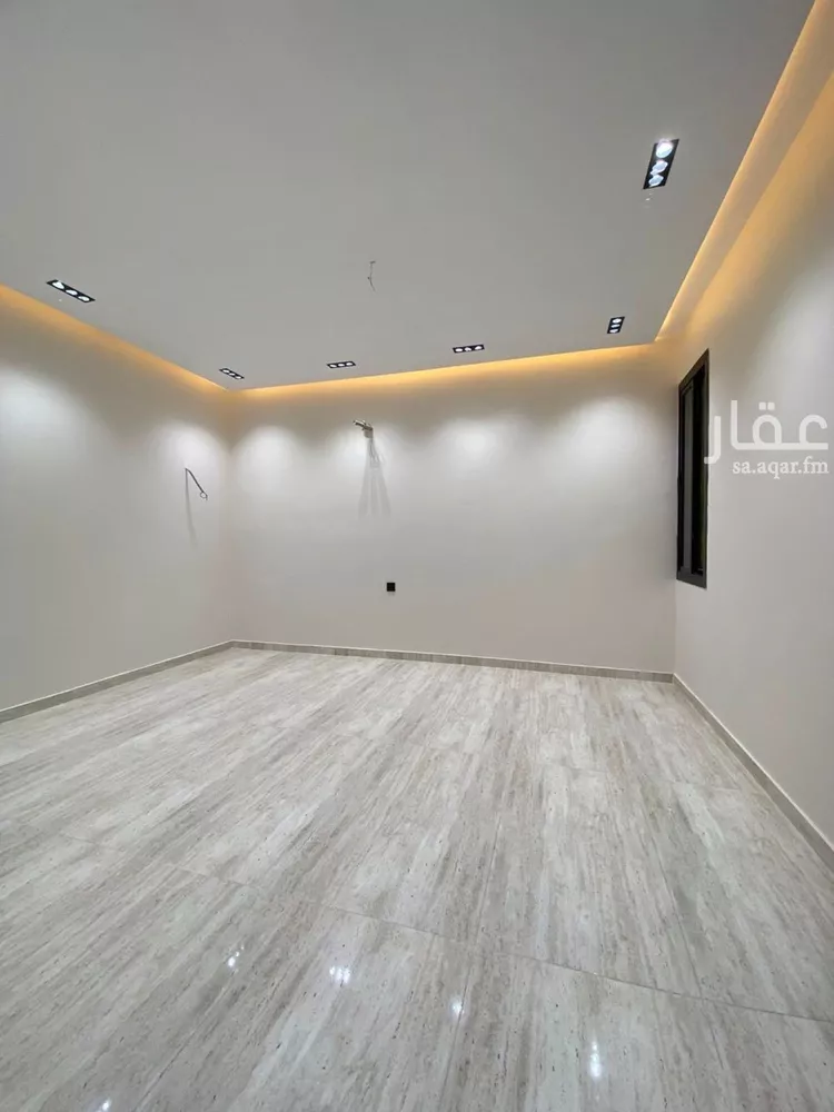 Villa for Sale in Al Jumum Al Ghozaait 11
