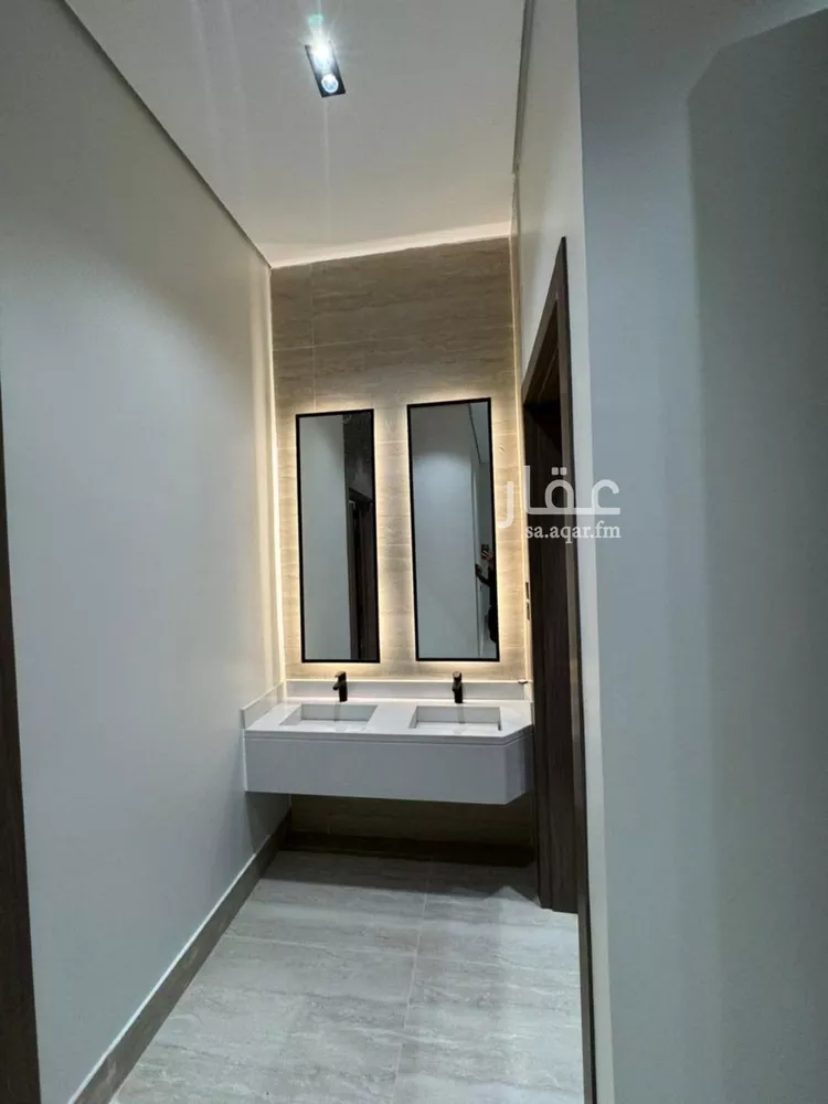 دور للبيع في شارع رقم 84, حي الندوة, مدينة الرياض, منطقة الرياض صورة 4