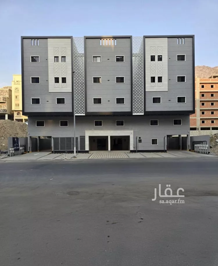 شقة للبيع في شارع أحمد بن عطوة, حي بطحاء قريش, مدينة مكة المكرمة, منطقة مكة المكرمة