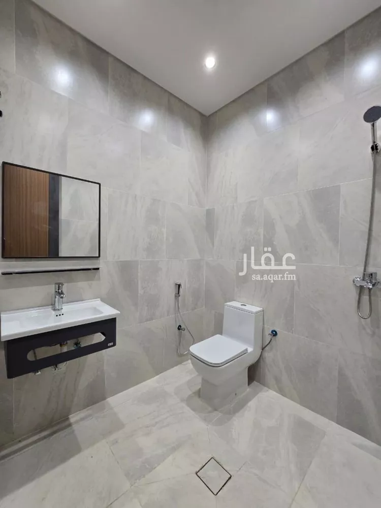 شقة للبيع في شارع شارع صور, حي الشرائع, مدينة مكة المكرمة, منطقة مكة المكرمة صورة 3