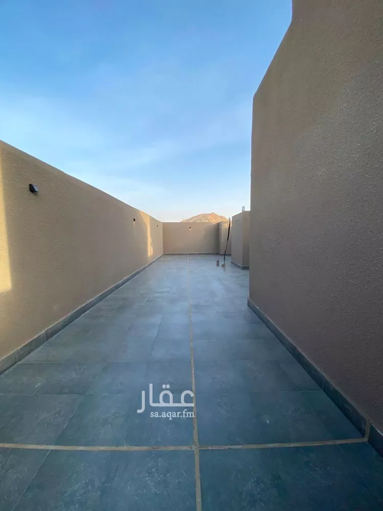 فيلا للبيع في شارع ادهم محرز, حي الهجلة الجديد, مدينة مكة المكرمة, منطقة مكة المكرمة 23