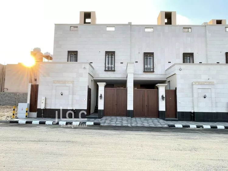 فيلا للبيع في شارع الحارث بن أبي ربيعه المخزومي, حي القشاشية الجديد, مدينة مكة المكرمة, منطقة مكة المكرمة