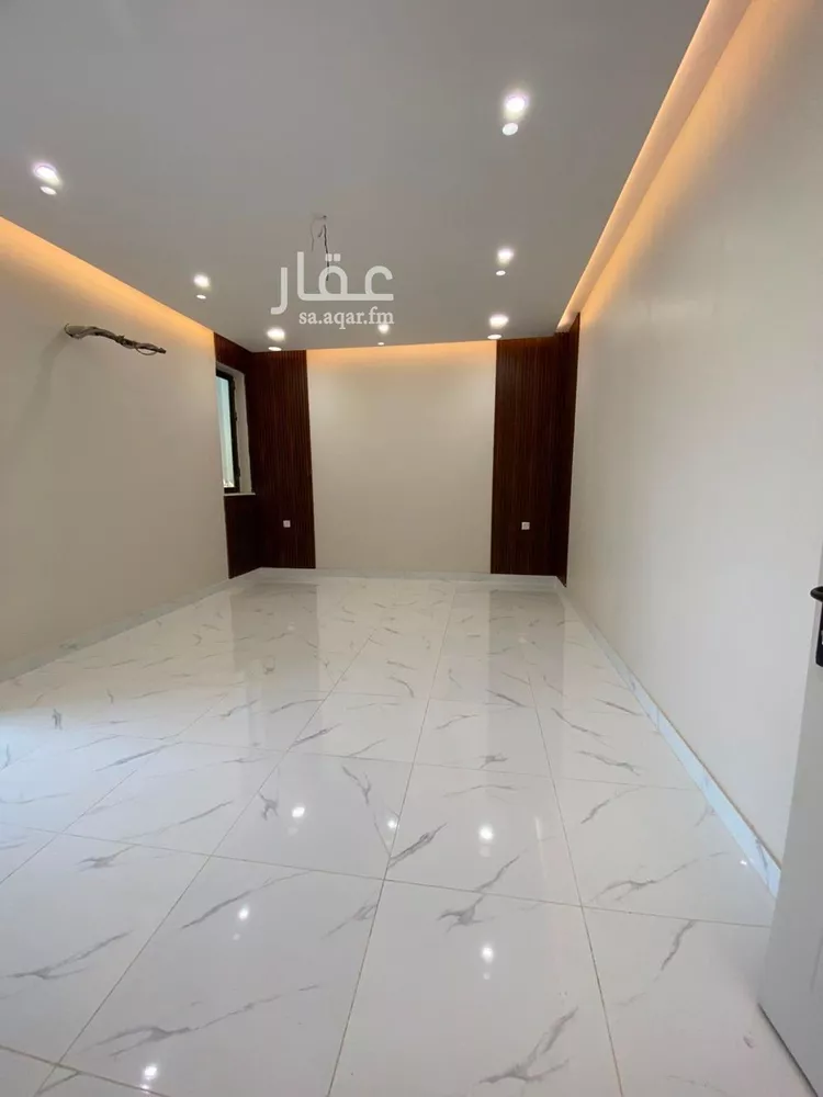 Apartment for Sale in Mecca King Fahd 7