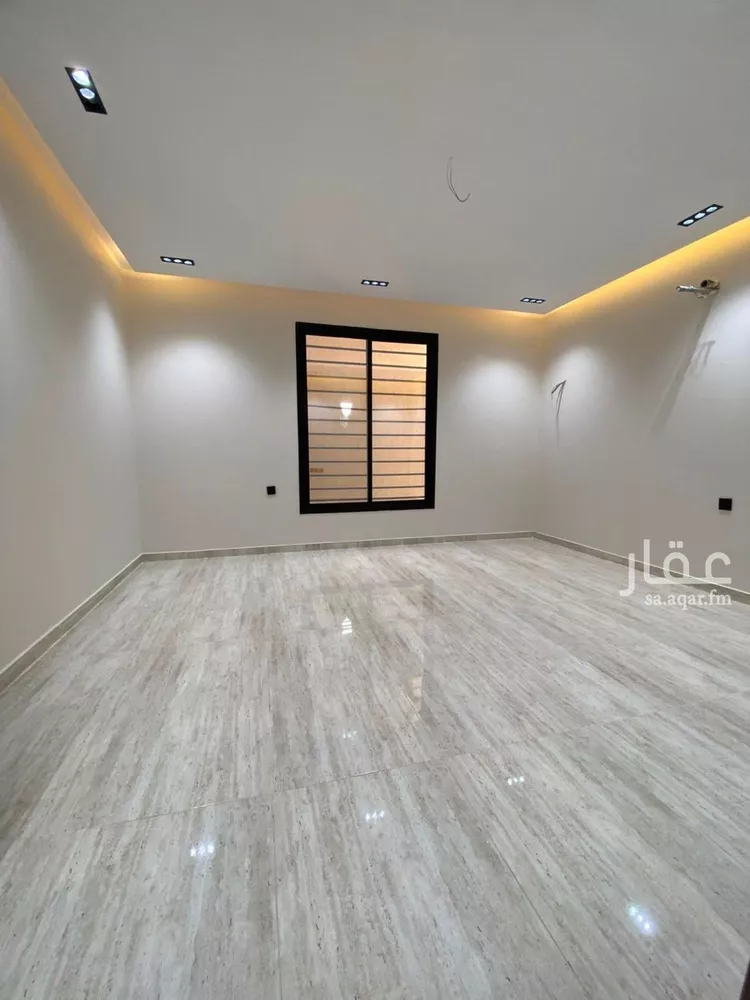 Villa for Sale in Al Jumum Al Ghozaait 6