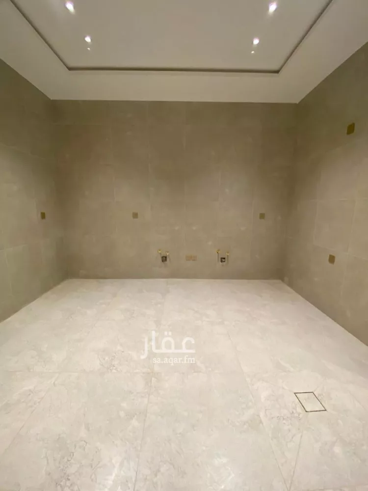 شقة للبيع في شارع الامير فيصل بن فهد بن عبدالعزيز الفرعي, حي الشرائع, مدينة مكة المكرمة, منطقة مكة المكرمة 9