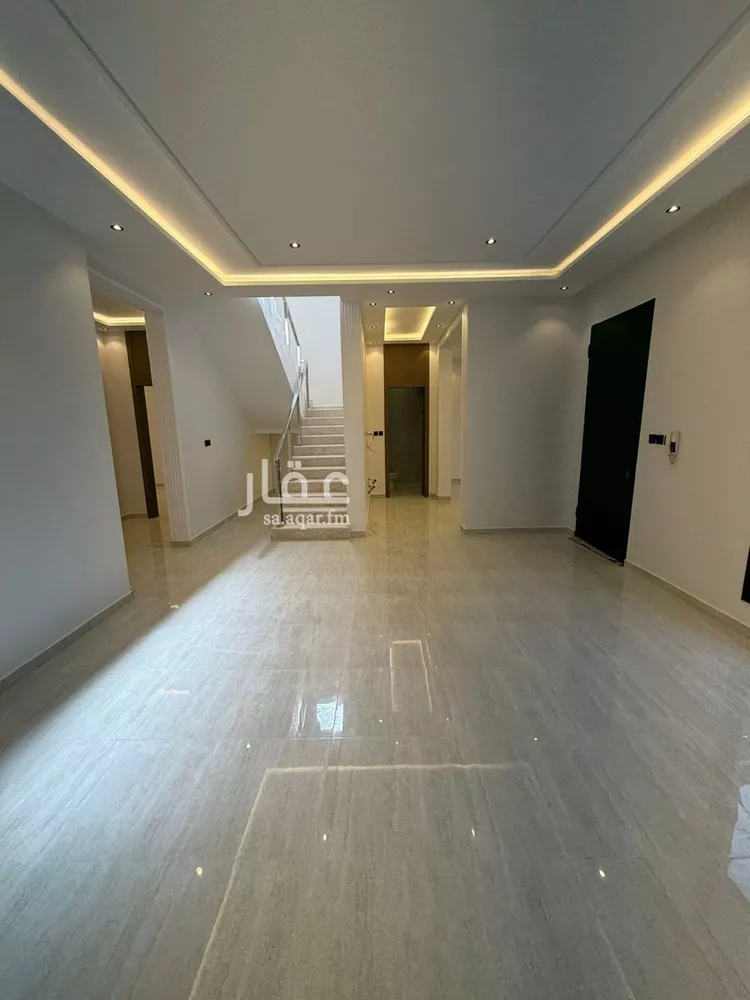 فيلا للبيع في شارع حكيم بن عياش الكلبي, حي الرمال, مدينة الرياض, منطقة الرياض صورة 4