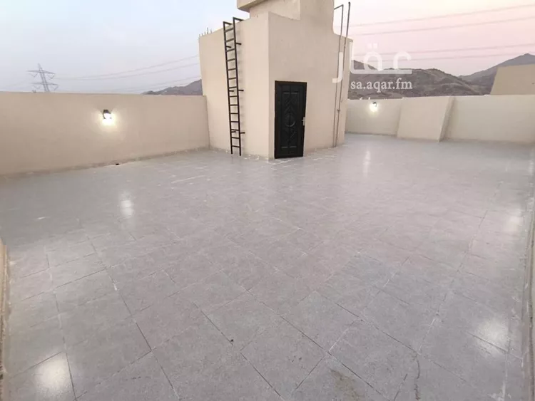فيلا للبيع في شارع السرب, حي العكيشية, مدينة مكة المكرمة, منطقة مكة المكرمة صورة 5