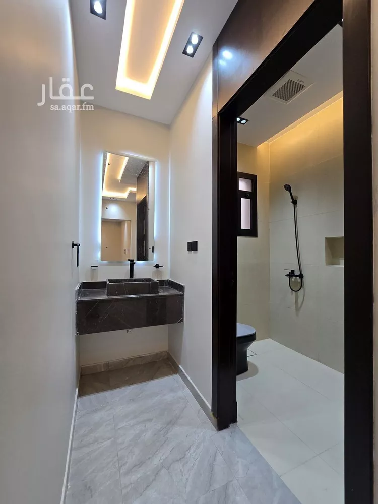فيلا للبيع في شارع يحيي الدامغاني, حي العكيشية, مدينة مكة المكرمة, منطقة مكة المكرمة 8