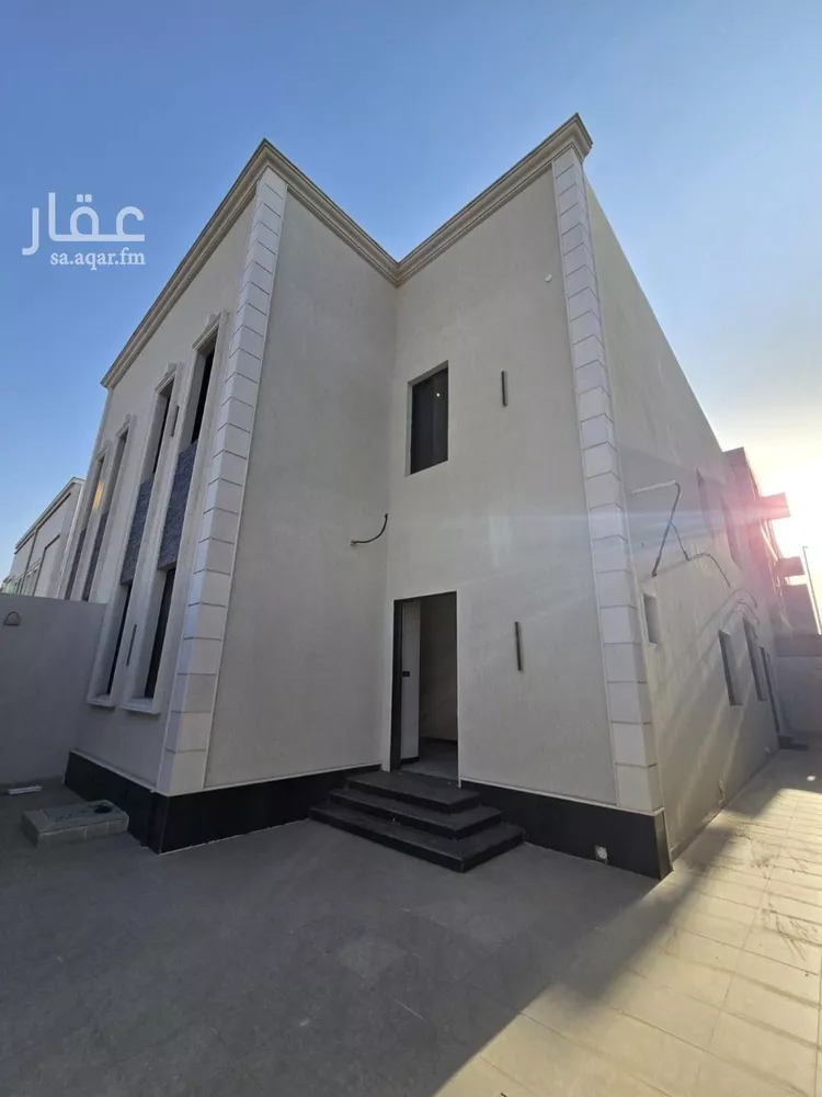 فيلا للبيع في شارع علي بن منصور, حي الرحبة, مدينة الطائف, منطقة مكة المكرمة صورة 2
