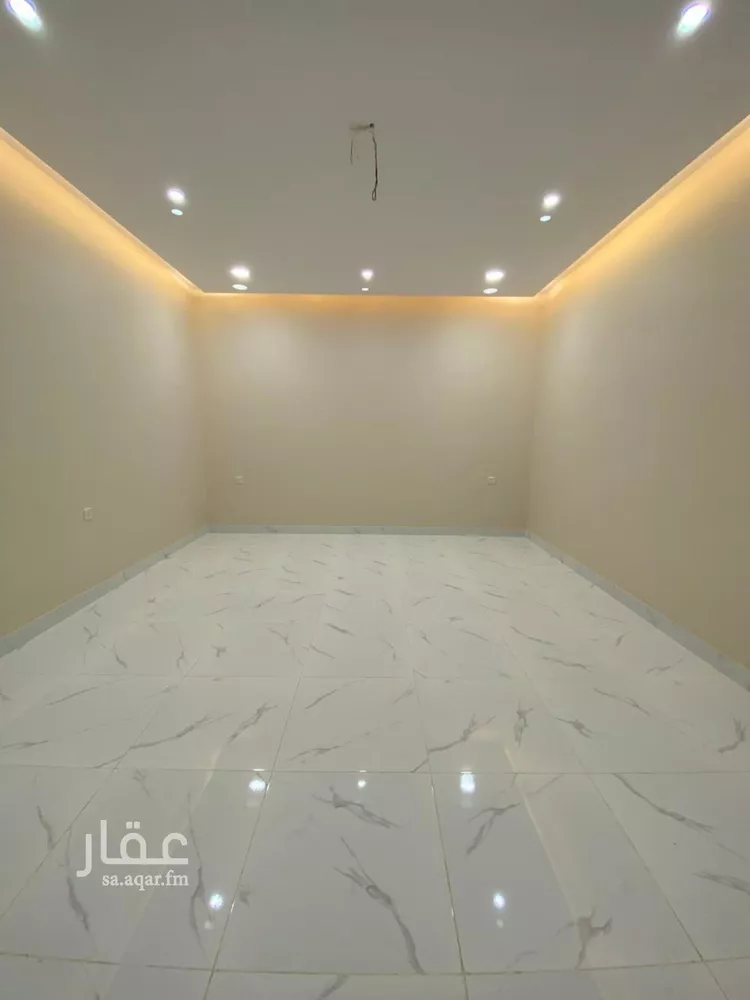 Apartment for Sale in Mecca King Fahd 17