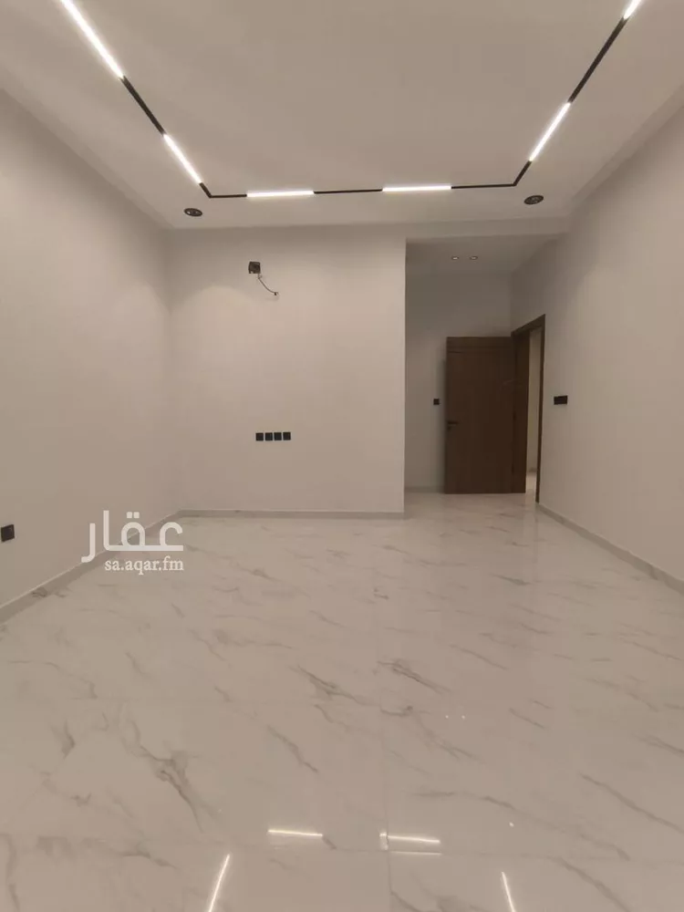 دور للبيع في شارع الضياء, حي الجنادرية, مدينة الرياض, منطقة الرياض صورة 3