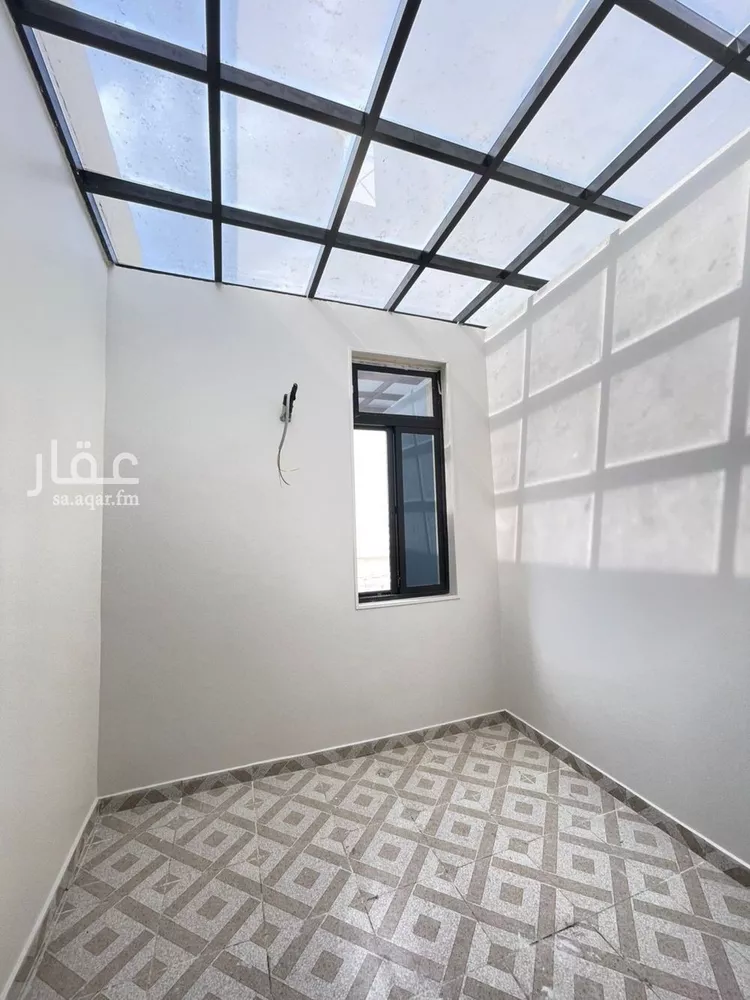 Apartment for Sale in Mecca King Fahd 18
