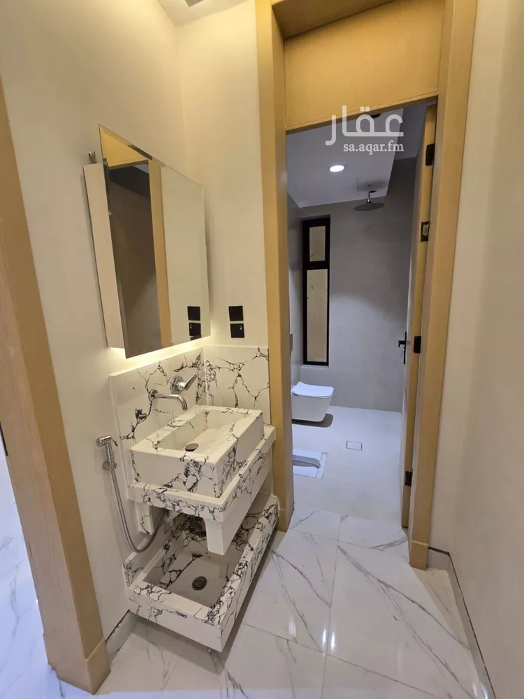 Floor for Sale in Taif Jubrah 8