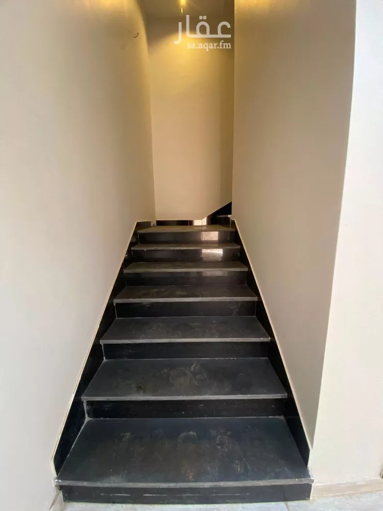 Villa for Sale in Al Jumum Al Ghozaait 9
