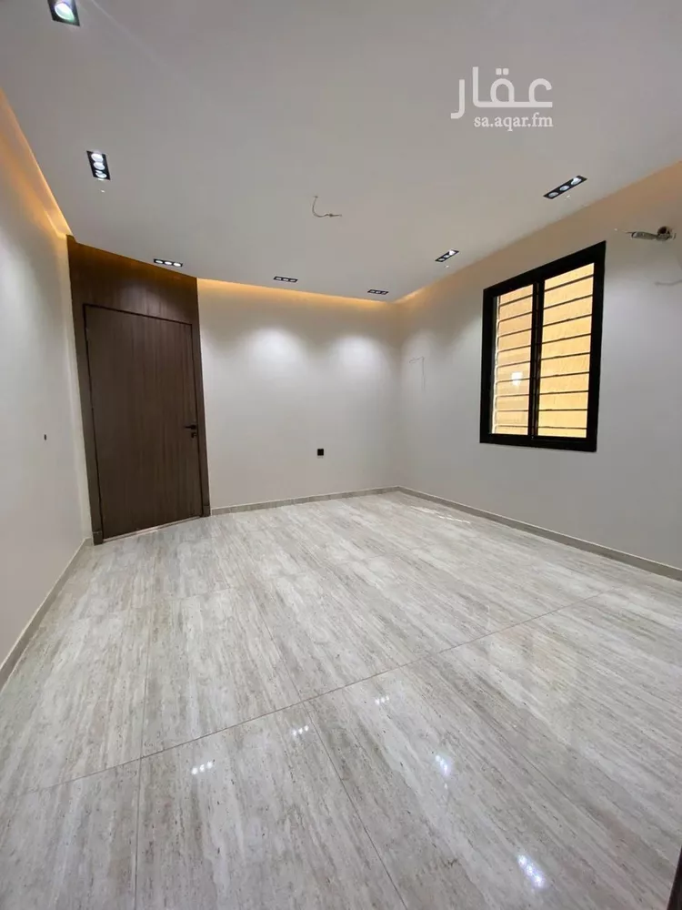 Villa for Sale in Al Jumum Al Ghozaait 18
