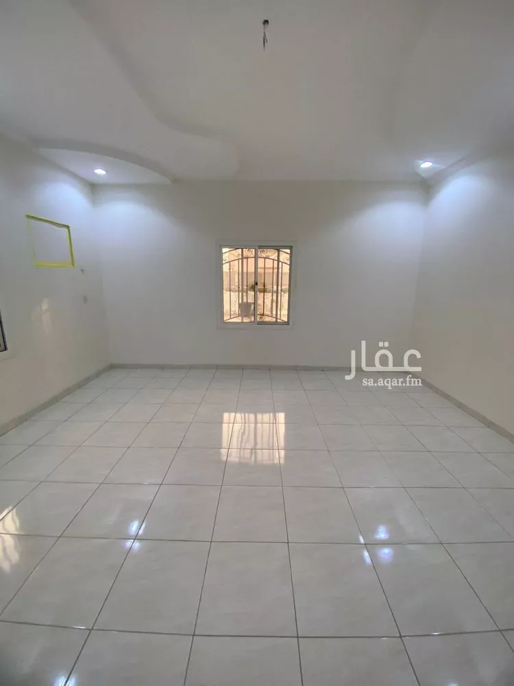 شقة للبيع في شارع سويد بن علي, حي القيم الأعلى, مدينة الطائف, منطقة مكة المكرمة صورة 2