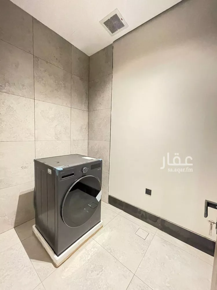 شقة للبيع في شارع شارع رافع مولى غزيه بن عمرو, حي الشوقية, مدينة مكة المكرمة, منطقة مكة المكرمة صورة 3