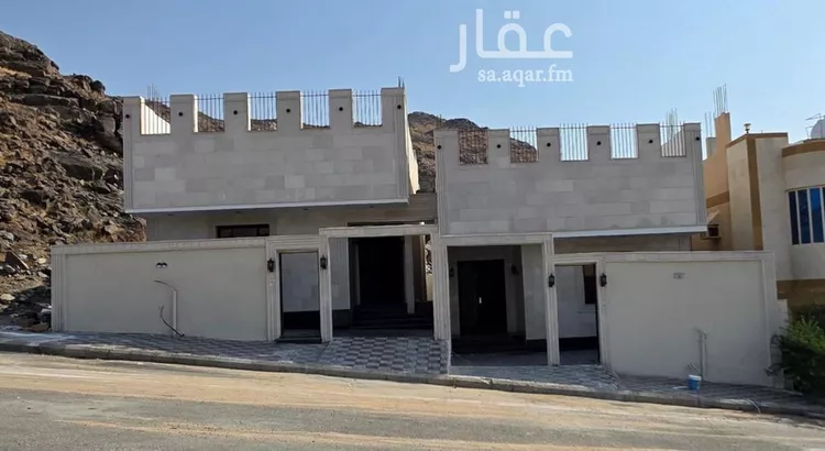 فيلا للبيع في شارع يحيى المفتي, حي العكيشية, مدينة مكة المكرمة, منطقة مكة المكرمة