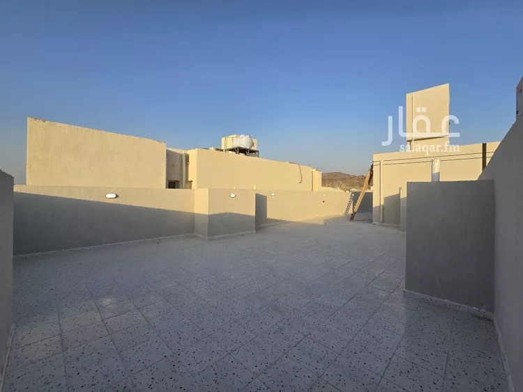 فيلا للبيع في شارع يحيي الدامغاني, حي العكيشية, مدينة مكة المكرمة, منطقة مكة المكرمة 9