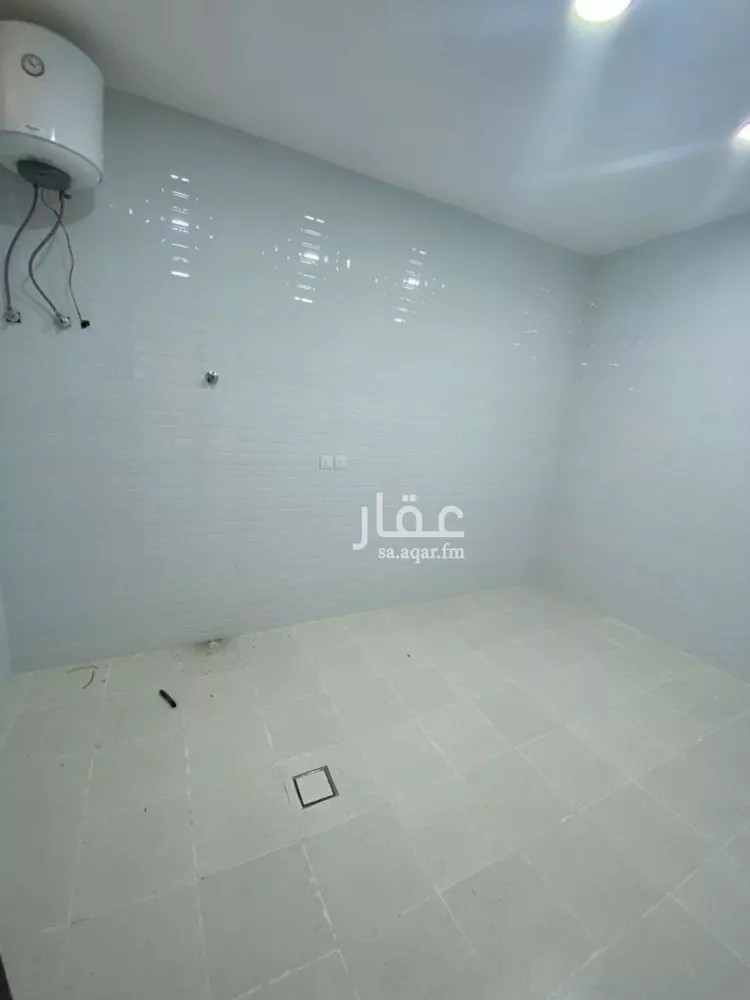 عمارة للبيع في شارع حبة ابن خالد الخزاعي, حي المدائن, مدينة حائل, منطقة حائل صورة 5