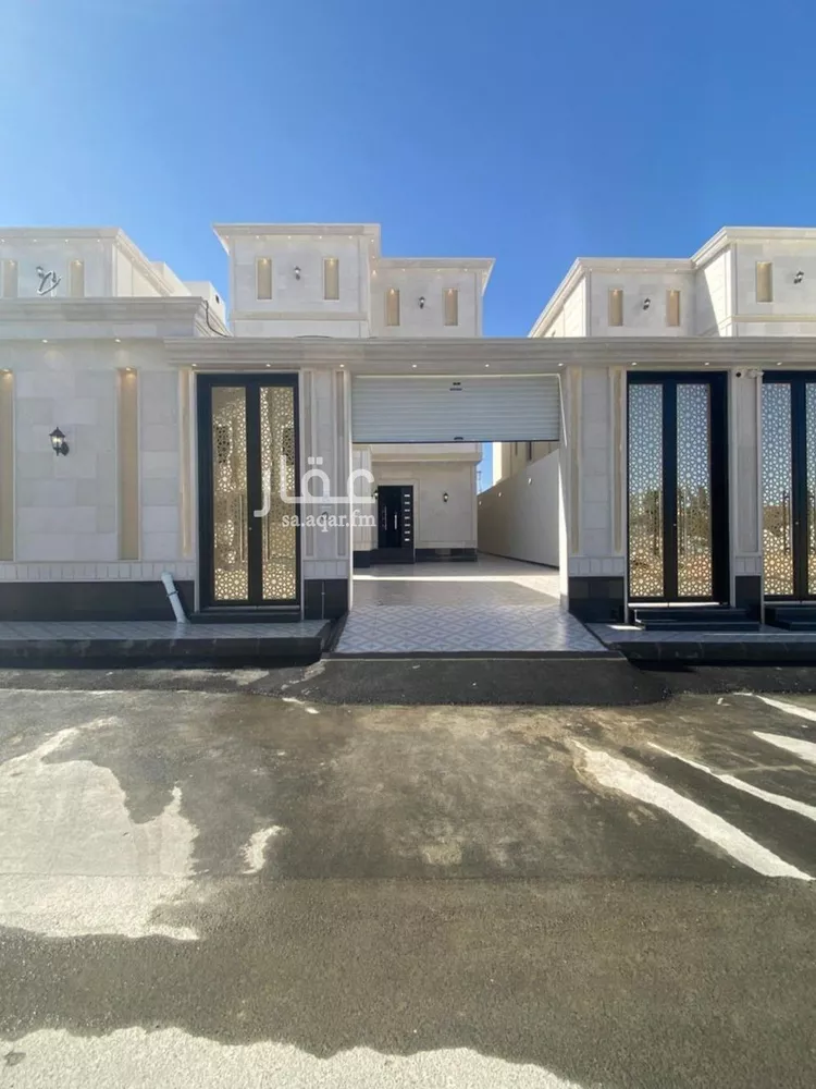 فيلا للبيع في شارع شارع عبد الله سعود العيسى, حي السناح, مدينة الطائف, منطقة مكة المكرمة
