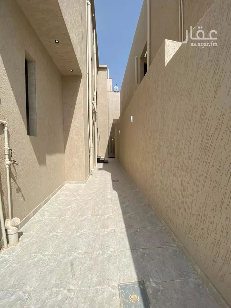 Villa for Sale in Al Jumum Al Ghozaait 8