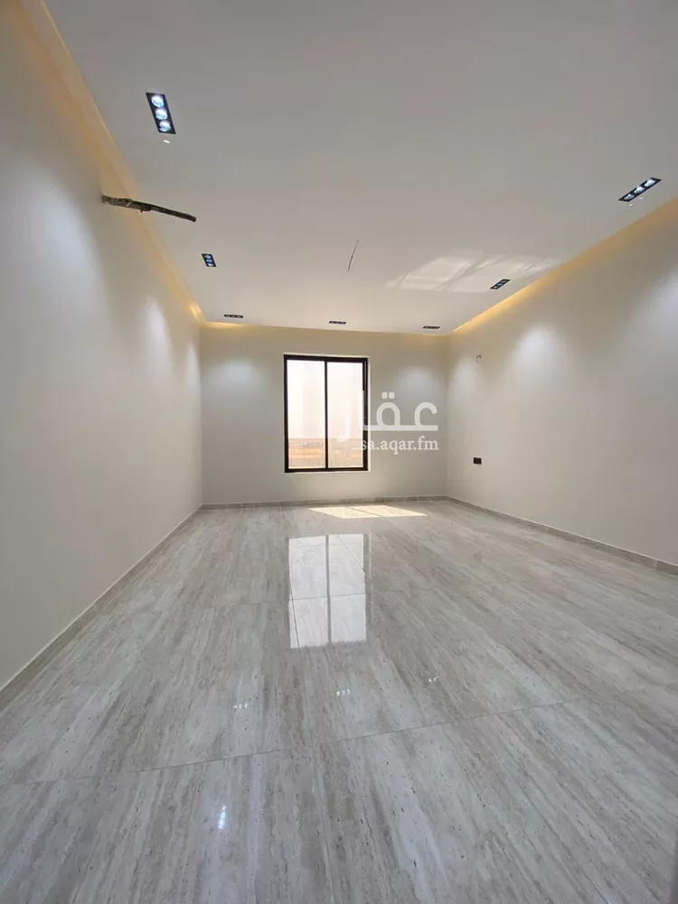 Villa for Sale in Al Jumum Al Ghozaait 7