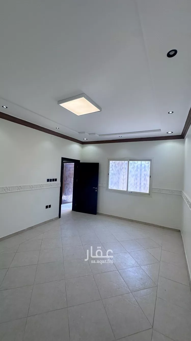 فيلا للإيجار في شارع ابن حديد, حي الربوة, مدينة الرياض, منطقة الرياض صورة 4