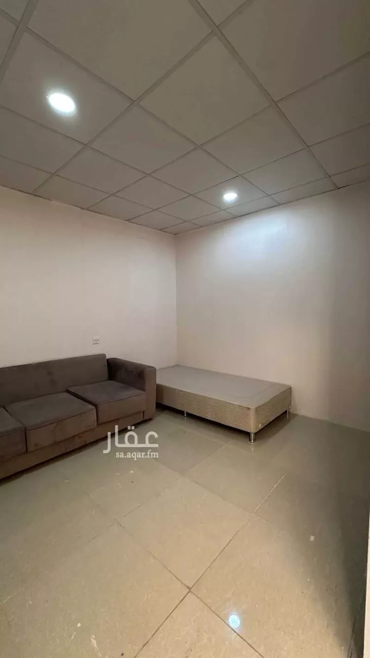 غرفة للإيجار في شارع علي حافظ, حي العليا, مدينة الخبر, المنطقة الشرقية 6