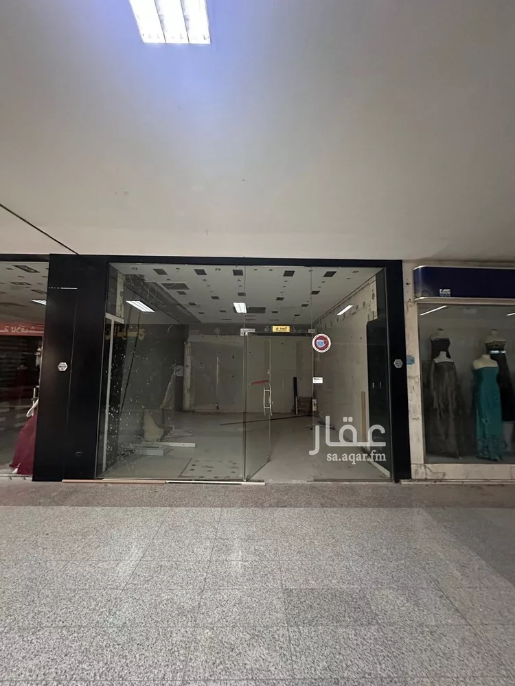 محل للإيجار في شارع خالد بن الوليد, حي الأندلس, مدينة الرياض, منطقة الرياض