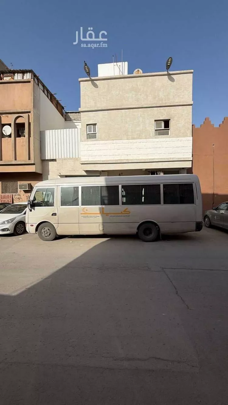 Building for Sale in Riyadh Skirinah