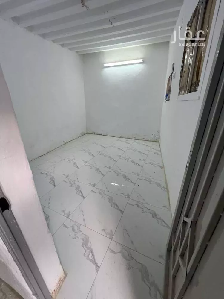 عمارة للإيجار في شارع الدخيل, حي العود, مدينة الرياض, منطقة الرياض صورة 2