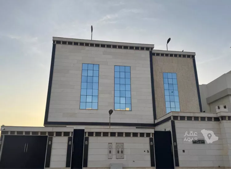 Villa for Sale in Riyadh Al Mahdiyah