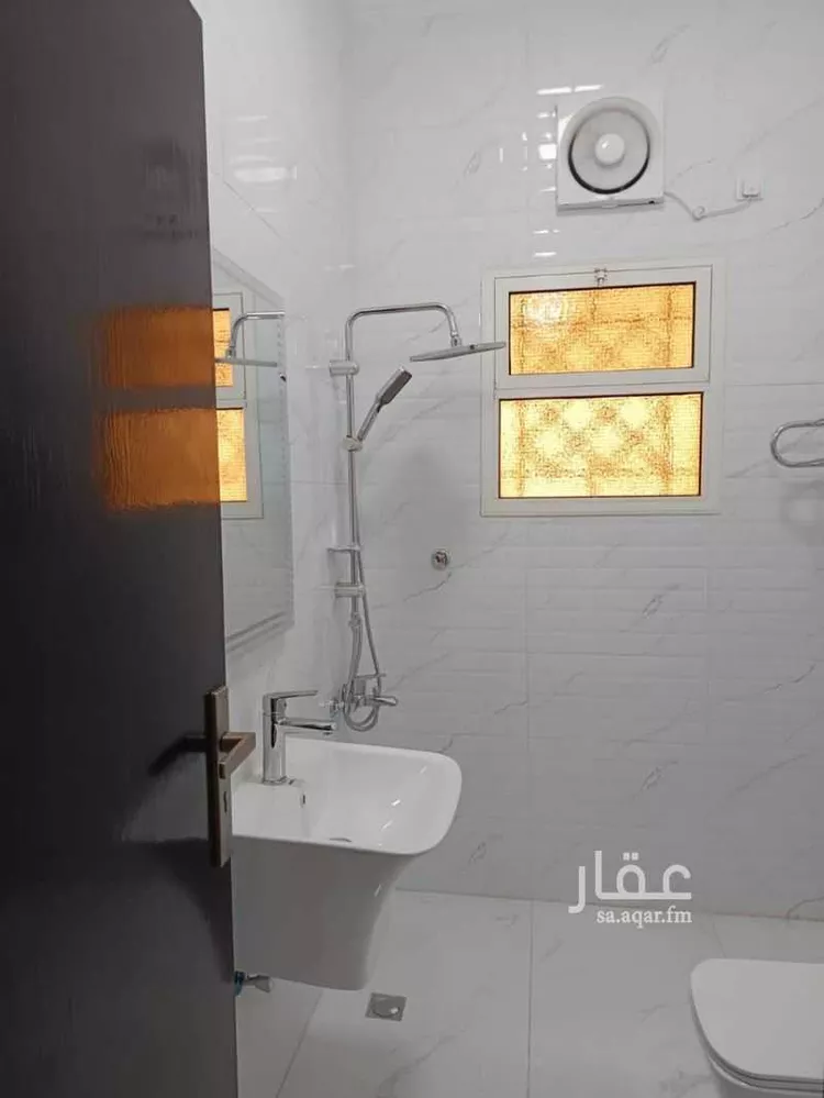 شقة للإيجار في شارع عبدالله ابن ابي زيد, حي الأجاويد, مدينة جدة, منطقة مكة المكرمة صورة 2