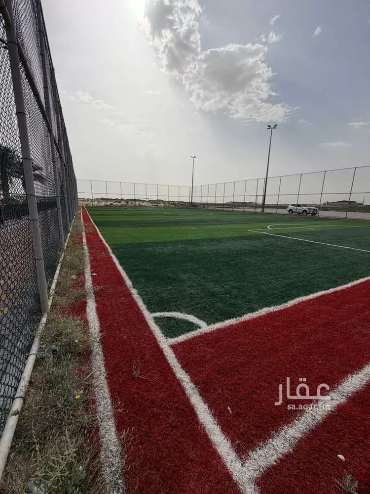 أرض للبيع في شارع ج32 2, حي خور الذيابه, مدينة بقيق, المنطقة الشرقية صورة 5