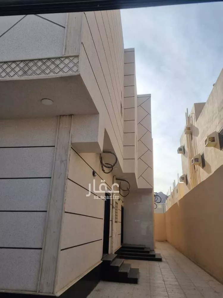 فيلا للبيع في شارع فديك الزبيدي, حي المدينة الصناعية, مدينة المدينه المنوره, منطقة المدينة المنورة