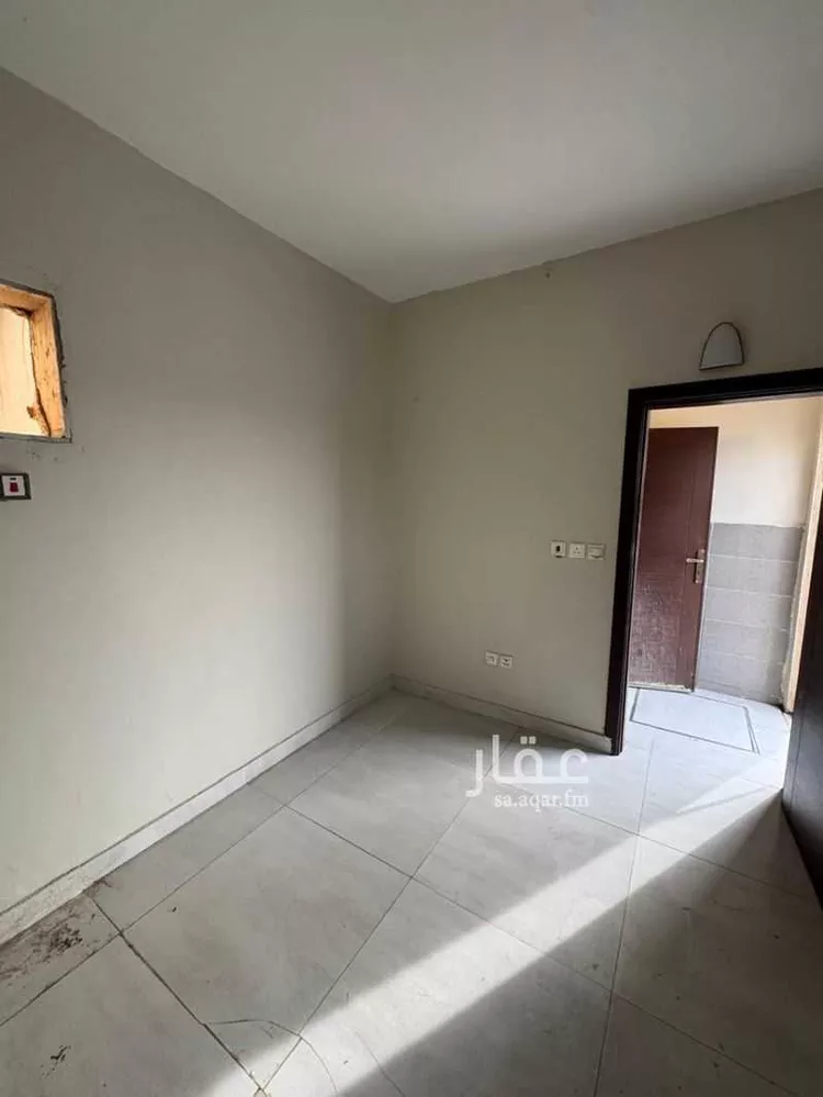 بيت للإيجار في شارع شهيد الدين ثم الوطن خالد عب ، حي الصالحية ، جدة ، جدة صورة 2