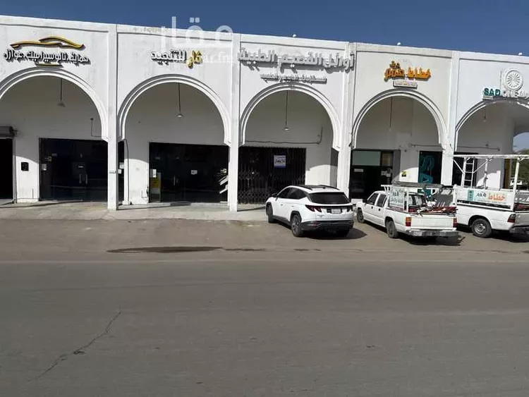 محل للإيجار في شارع الملك عبدالله بن عبدالعزيز, حي المطار القديم, مدينة بريدة, منطقة القصيم صورة 4