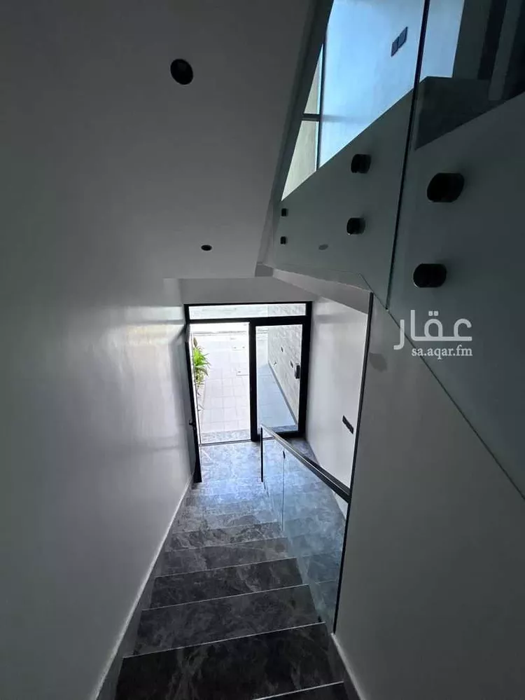 دور للبيع في شارع رقم 454, حي النرجس, مدينة الرياض, منطقة الرياض صورة 2