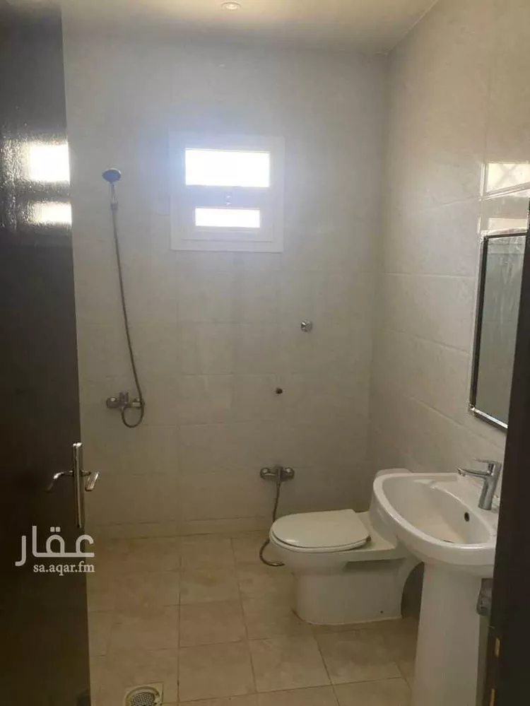 شقة للإيجار في شارع محمد بن عبدالحكيم, حي المعيزيلة, مدينة الرياض, منطقة الرياض صورة 2