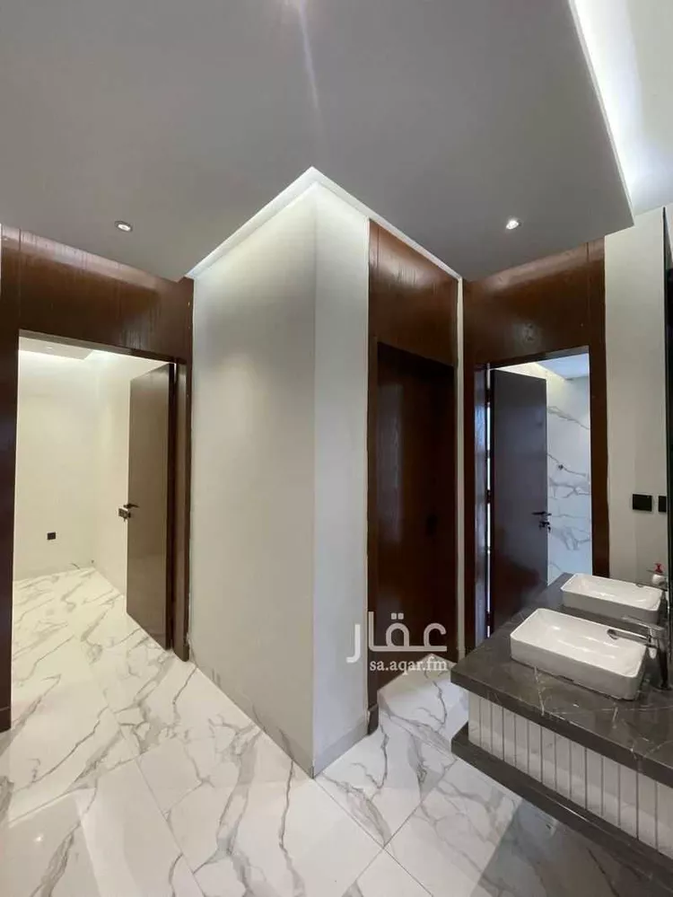 فيلا للبيع في شارع علي البيتي, حي الرمال, مدينة الرياض, منطقة الرياض 14
