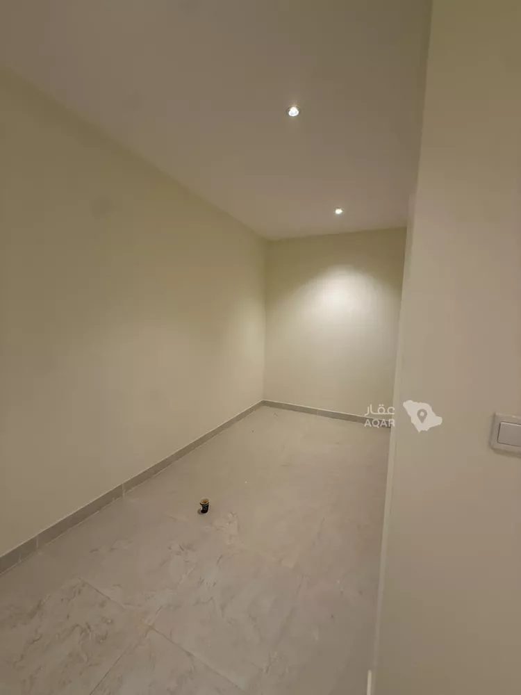 Villa for Rent in Riyadh Al Janadriyah 18