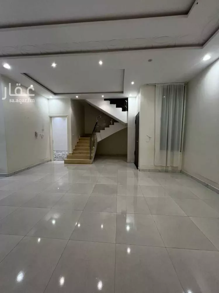 فيلا للإيجار في شارع رقم 447, حي المونسية, مدينة الرياض, منطقة الرياض صورة 2