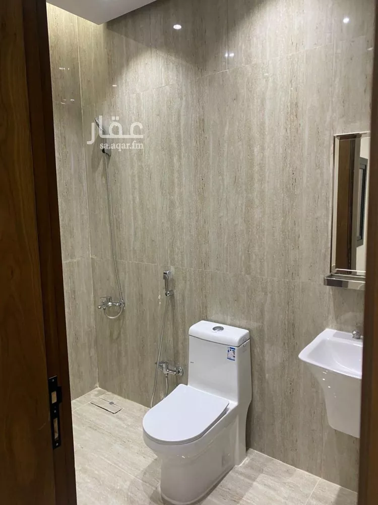 دور للبيع في شارع الكمال بن طلحة, حي الرمال, مدينة الرياض, منطقة الرياض صورة 4