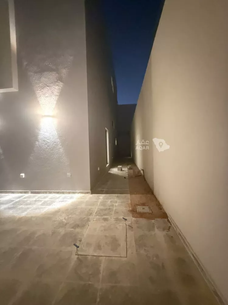 Villa for Rent in Riyadh Al Janadriyah 11