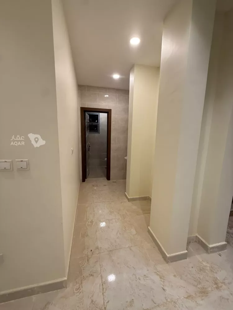 Villa for Rent in Riyadh Al Janadriyah 12
