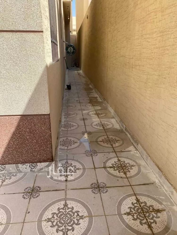 فيلا للبيع في شارع الوصابي, حي القادسية, مدينة الرياض, منطقة الرياض صورة 4