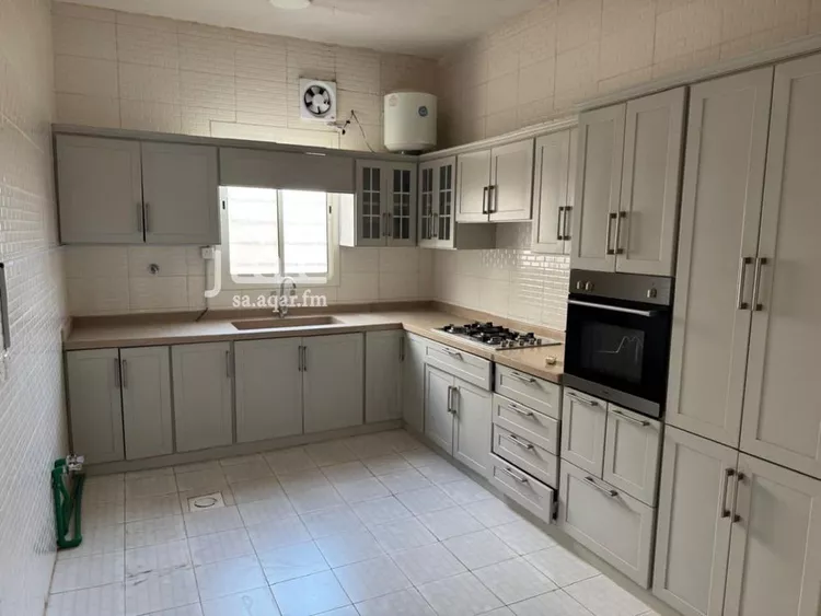 شقة للإيجار في شارع محمد بن عبدالحكيم, حي المعيزيلة, مدينة الرياض, منطقة الرياض